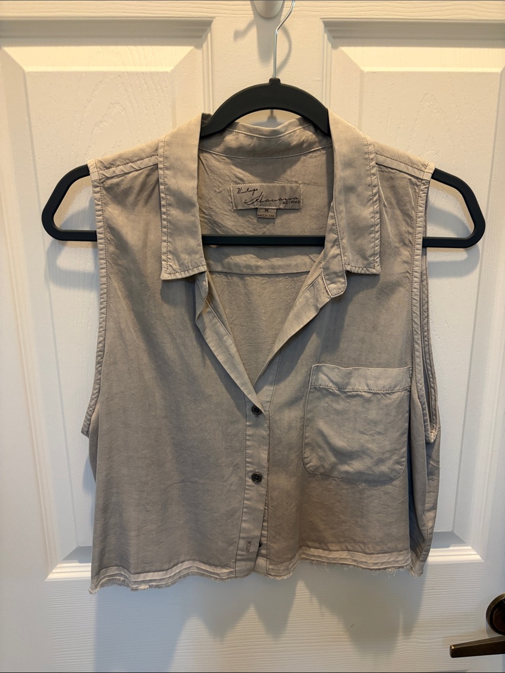 Vintage Havana Taupe Sleeveless Button Front Crop Top